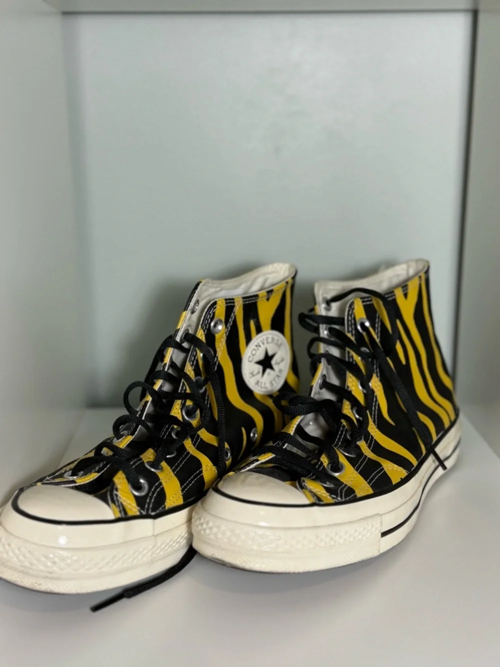 Mens Converse Chuck 70 Hi Vivid Black Sulfer Zebra Print Leather 165965C Size 8 - Picture 2 of 4